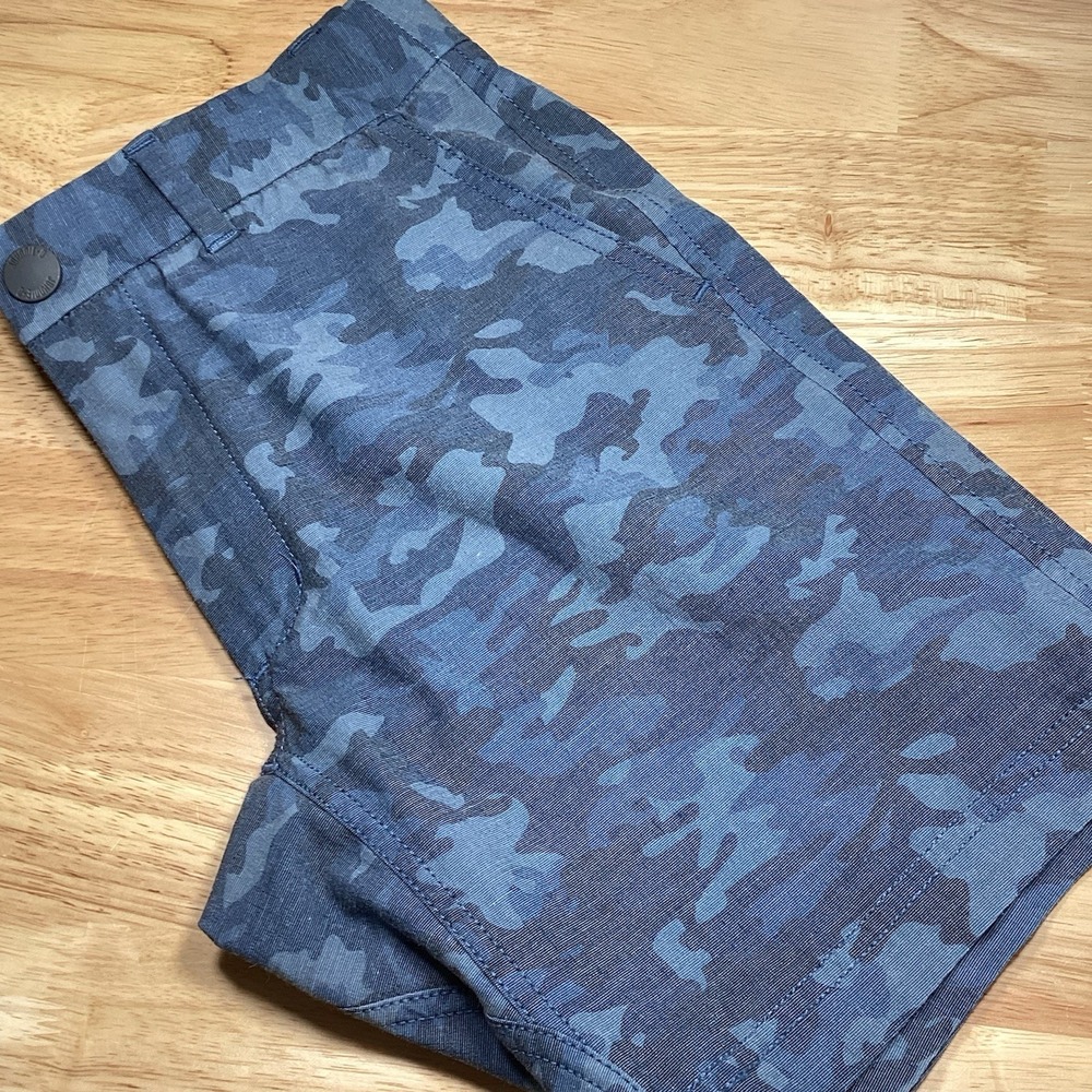 Boys Johnnie-O Prep Formance Camo Adjustable Waist Shorts- 10